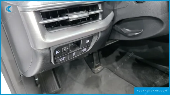HYUNDAI GRANDEUR PREMIUM