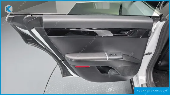 HYUNDAI GRANDEUR PREMIUM