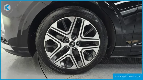 HYUNDAI GRANDEUR EXCLUSIVE