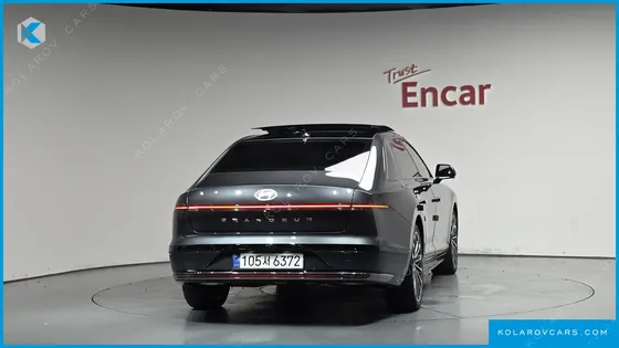 HYUNDAI GRANDEUR CALLIGRAPHY