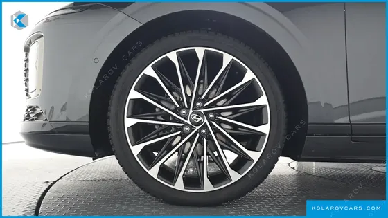 HYUNDAI GRANDEUR CALLIGRAPHY