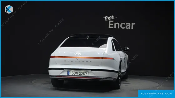 HYUNDAI GRANDEUR EXCLUSIVE