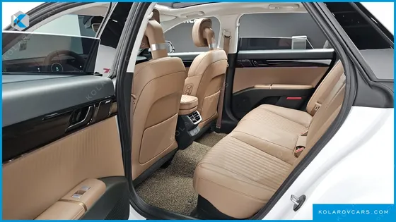 HYUNDAI GRANDEUR CALLIGRAPHY