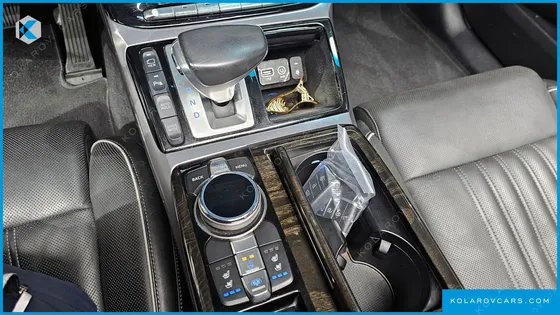 GENESIS EQ900 5.0 GDI AWD