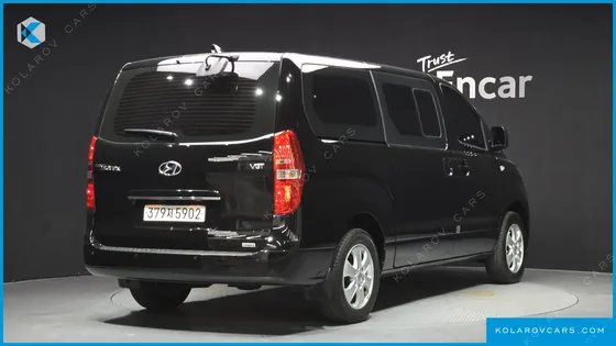 HYUNDAI STAREX 4WD URBAN 9-SEATER