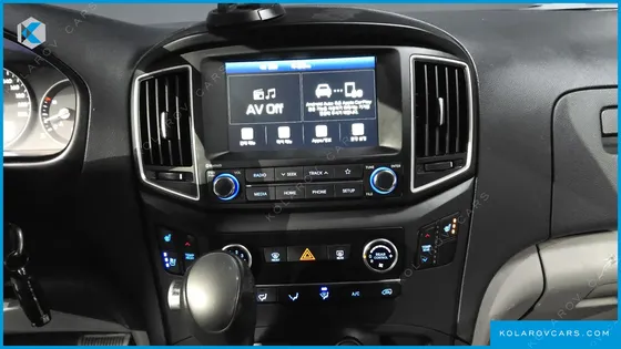 HYUNDAI STAREX 4WD URBAN 9-SEATER