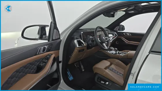 BMW X5M 4.4 COMPETITION