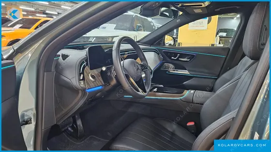 MERCEDES E-CLASS E300 4MATIC EXCLUSIVE