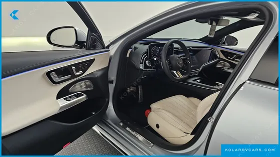 MERCEDES E-CLASS E300 4MATIC AMG LINE