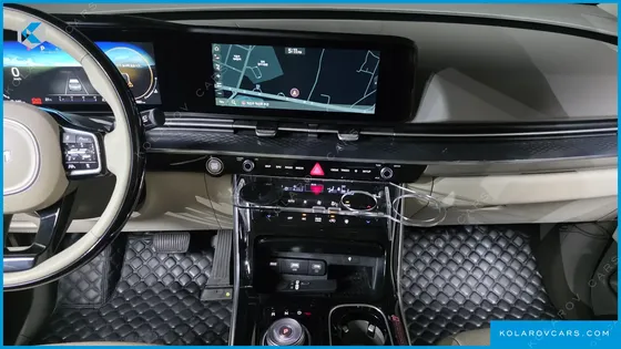 KIA CARNIVAL GASOLINE 9-SEATER HI-LIMOUSINE