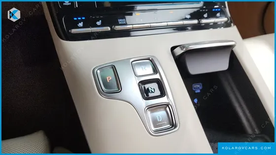 HYUNDAI GRANDEUR 3.3