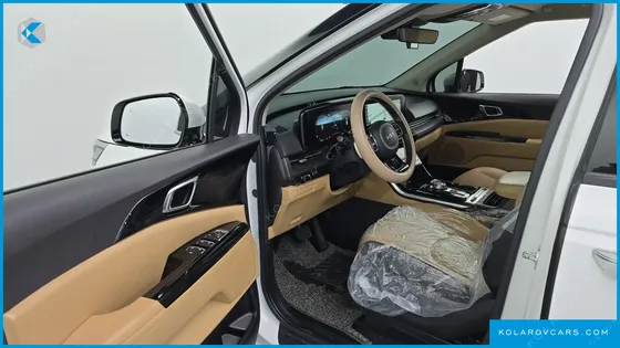 KIA CARNIVAL 9-SEATER NOBLESSE