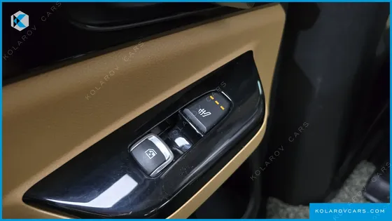 KIA CARNIVAL 9-SEATER NOBLESSE