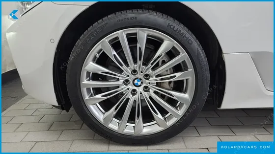 BMW GRAN TURISMO (GT) 640I XDRIVE LUXURY