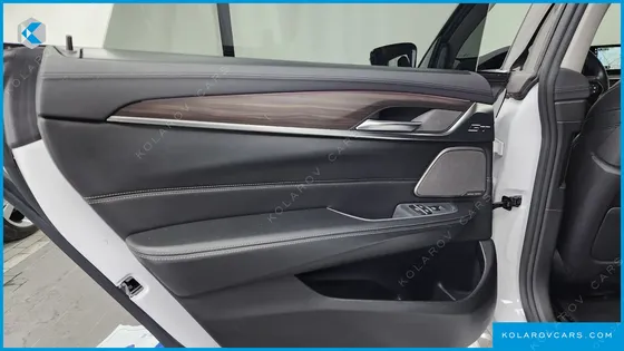 BMW GRAN TURISMO (GT) 640I XDRIVE LUXURY