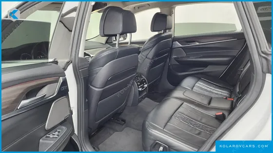 BMW GRAN TURISMO (GT) 640I XDRIVE LUXURY