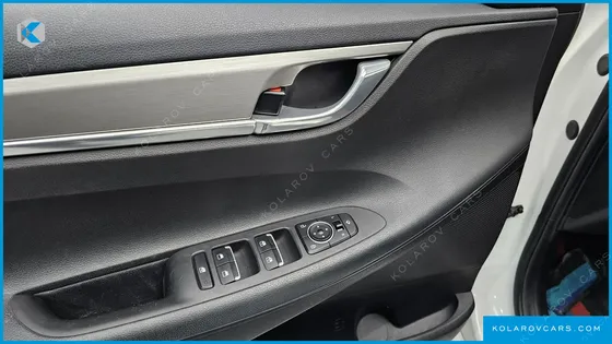 HYUNDAI GRANDEUR 3.0 LPI RENT CAR