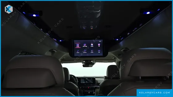 KIA CARNIVAL 7-SEATER HI-LIMOUSINE