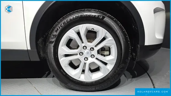 LAND ROVER DISCOVERY SPORT D180 S