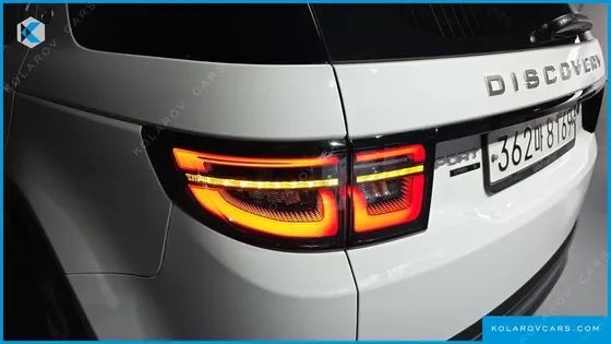 LAND ROVER DISCOVERY SPORT D180 S
