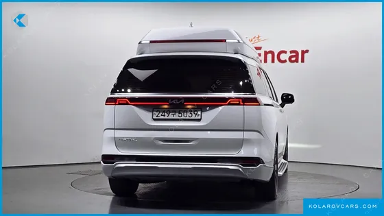 KIA CARNIVAL 7-SEATER HI-LIMOUSINE