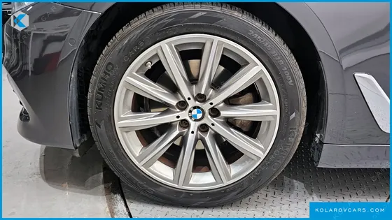 BMW 5 SERIES 520I LUXURY