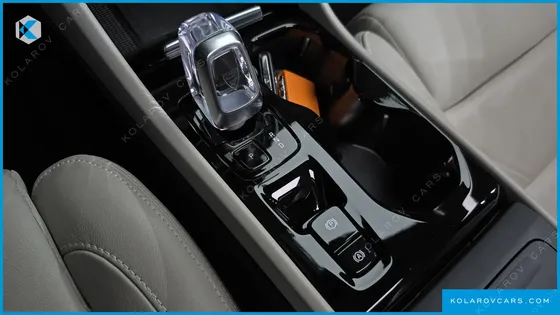 VOLVO XC40 B4 ULTIMATE BRIGHT