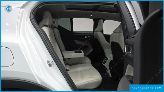 VOLVO XC40 B4 ULTIMATE BRIGHT