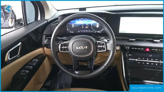 KIA CARNIVAL 7-SEATER NOBLESSE