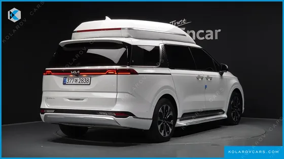 KIA CARNIVAL 7-SEATER HI-LIMOUSINE