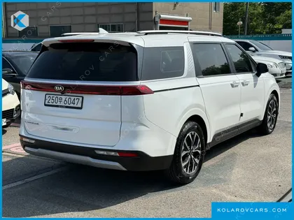 KIA CARNIVAL 9-SEATER PRESTIGE