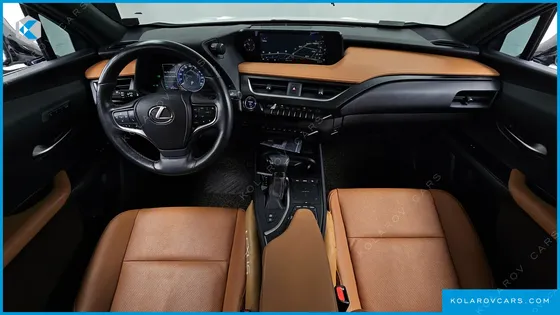 LEXUS UX 2.0 AWD