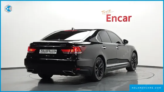 LEXUS LS AWD