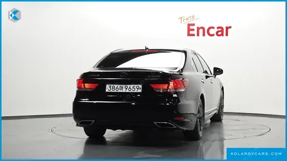 LEXUS LS AWD