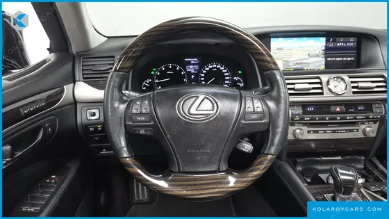 LEXUS LS AWD
