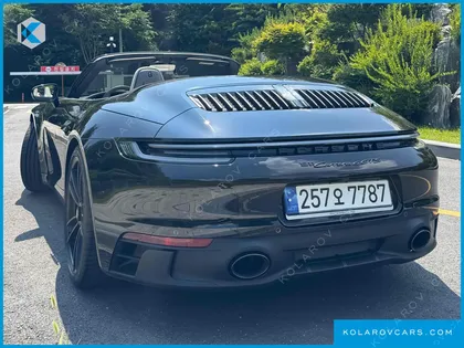 PORSCHE 911 CARRERA 4 GTS CABRIOLET