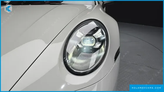PORSCHE 911 TARGA 4
