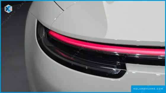 PORSCHE 911 TARGA 4