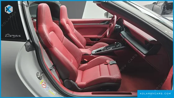 PORSCHE 911 TARGA 4