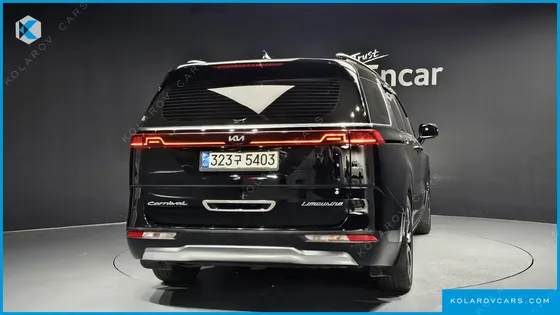 KIA CARNIVAL 7-SEATER SIGNATURE