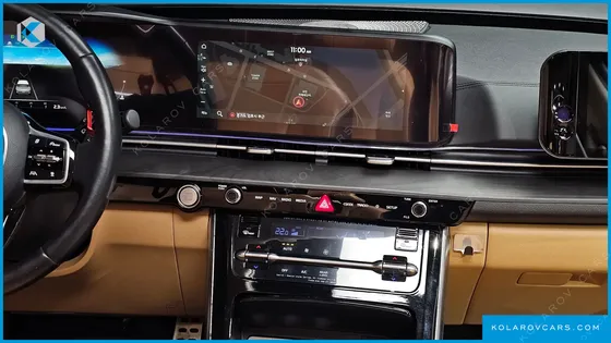 KIA CARNIVAL 7-SEATER SIGNATURE