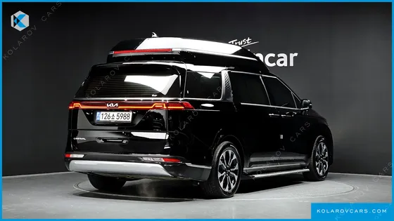 KIA CARNIVAL GASOLINE 4-SEATER HI-LIMOUSINE