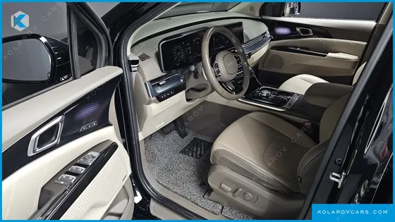 KIA CARNIVAL GASOLINE 4-SEATER HI-LIMOUSINE
