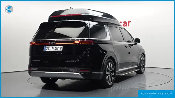 KIA CARNIVAL GASOLINE 7-SEATER HI-LIMOUSINE