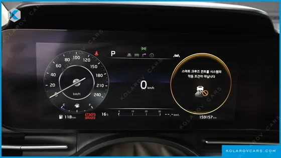 KIA CARNIVAL GASOLINE 7-SEATER HI-LIMOUSINE