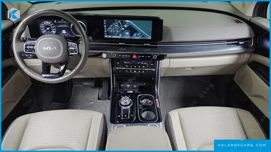 KIA CARNIVAL GASOLINE 9-SEATER HI-LIMOUSINE