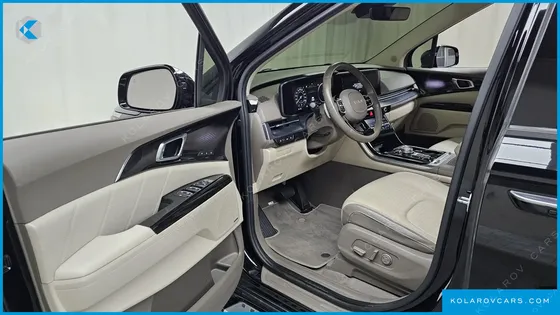 KIA CARNIVAL GASOLINE 9-SEATER HI-LIMOUSINE
