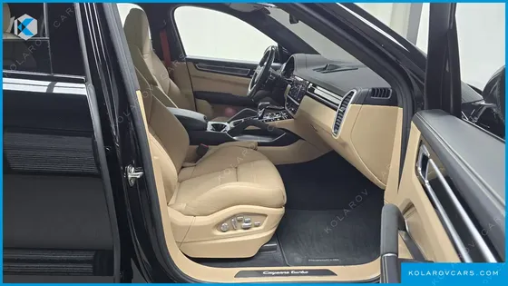 PORSCHE CAYENNE 4.0 TURBO COUPE