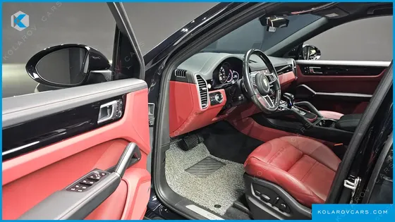 PORSCHE CAYENNE 3.0 COUPE