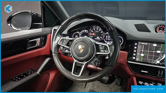 PORSCHE CAYENNE 3.0 COUPE